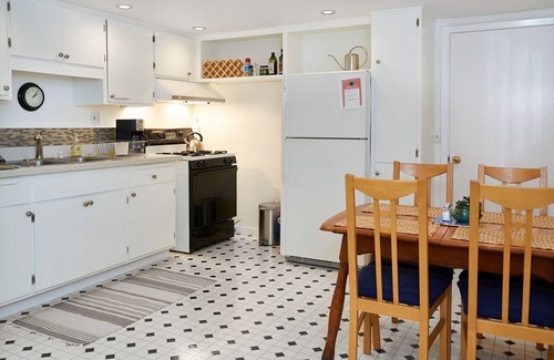 Upper Telegraph Apartamento | Camina hasta Trendy Temescal & College Ave - 2+ BR
