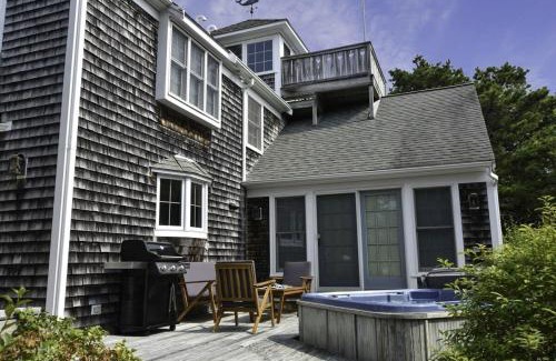 North Eastham Casa | Walk to Water Hot Tub & Game Room