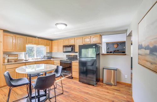 Suring Casa | Walk to Water: Lake House in Suring!