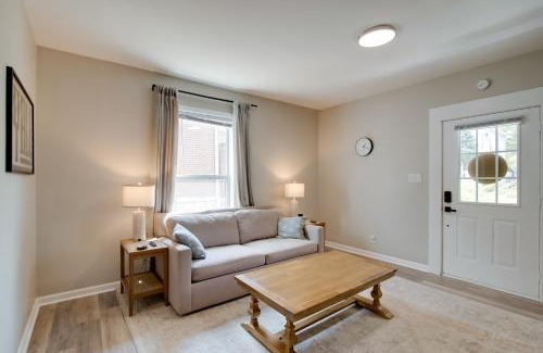 Bowling Green Casa | Walk to WKU, Bars and Dining! Updated Duplex Home
