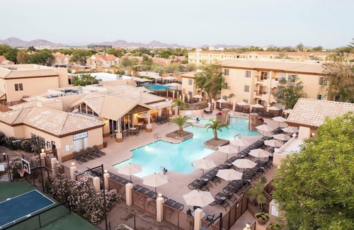 North Scottsdale Complejo | Walk to WM Phoenix Open 2025 - 2 Bdrm Lockoff - Sleeps 8 - Villa Mirage Resort