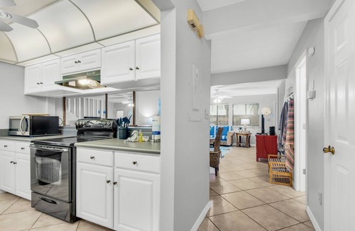 Sugar Beach Condominio | 🏝️Walk2Beach-Pool-Santa Rosa Sound-2BR Sugar Beach F-26