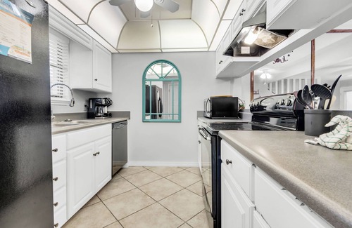 Sugar Beach Condominio | 🏝️Walk2Beach-Pool-Santa Rosa Sound-2BR Sugar Beach F-26