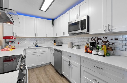 North Andrews Gardens Casa | Joya a Pasos de Todo | Arcades Retro | Cerca de Lauderdale-by-the-Sea