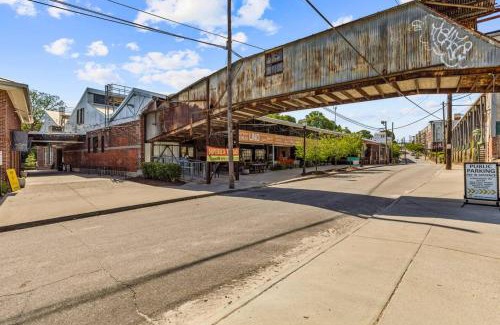 Inman Park Casa | Walkable Inman Park Gem by Beltline Krog and Eateries