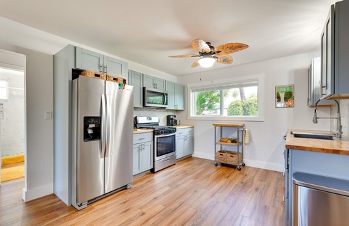 Historic Kailua Village Apartamento | Walkable Kailua-kona Condo - 2 Blocks to Pier!