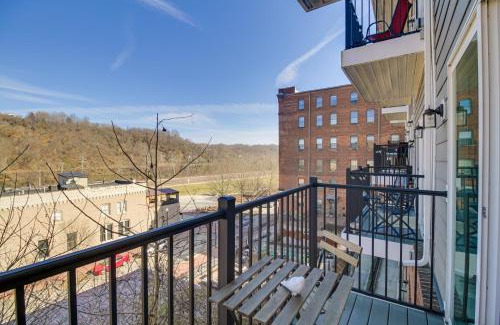 Central Business District Apartamento | Walkable Lynchburg Condo with Private Balcony