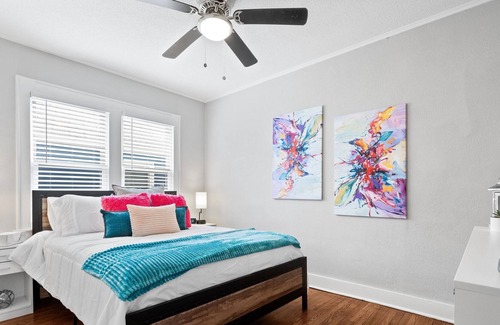 North Kansas City Casa | Look at this cutie located in North Kansas City, MO