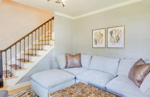 Thiensville Casa | Walkable Thiensville Retreat Near Hiking!