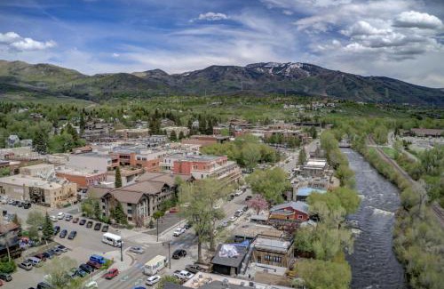 Downtown Steamboat Springs Casa | Walkable to Everything in Downtown Steamboat, Across Street from Yampa River, On Free Bus Route