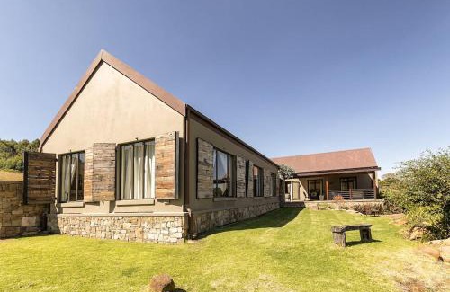 Dullstroom Casa | Walkersons Estate Red Oak Ridge