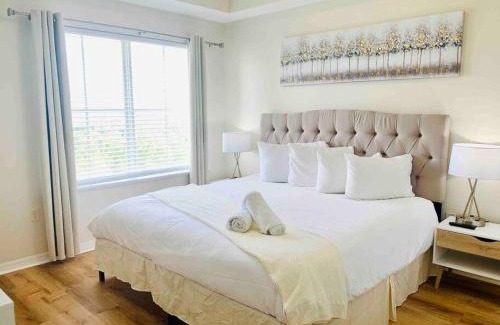 Florida Center Apartamento | Walking Distance from Universal One Bedroom Resort