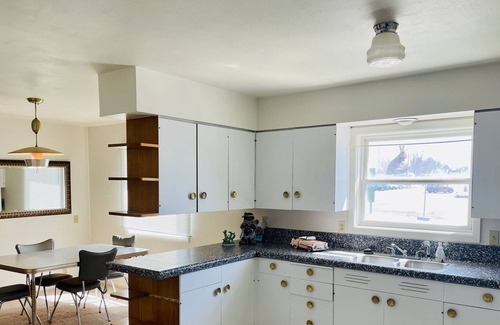 Pinnacles Entrance Badlands Casa | Walking distance from Wall Drug the City Park and all restaurants in town!