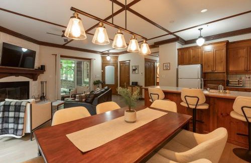 Mont-Tremblant Apartamento | Walking distance Tremblant Resort - Kids Park - Golf
