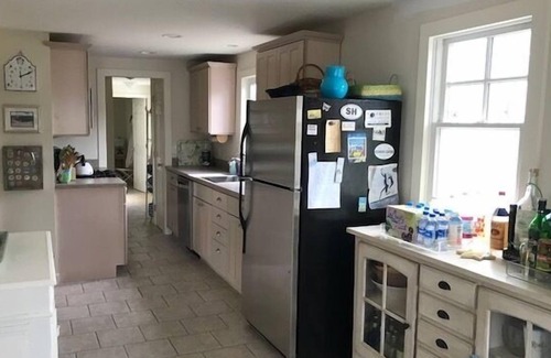 Stone Harbor Cabaña | A poca distancia del pueblo y la playa. El encanto de una casa de playa con todas las comodidades actualizadas.