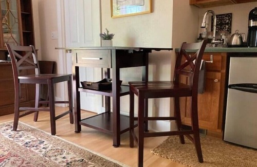 Sturgeon Bay Apartamento | Walking Distance to Downtown and Waterfront - Cozy Studio Apartment