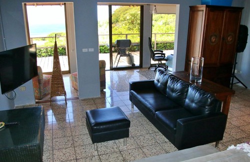 Potrero Casa | Walking distance to an amazing white sand beach and Incredible Sunsets views