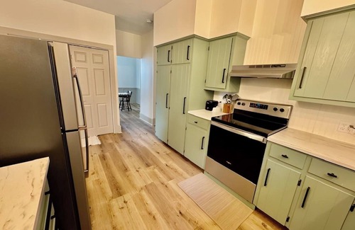 Ashland Casa | Walking Distance to Ashland University Football, Track, and Campus Facilities!