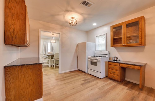 Westlake Casa | Walking Distance to Casino: Home in Westlake!