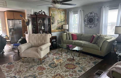 Covington Casa | WALKING DISTANCE TO DOWNTOWN COVINGTON less than a mile.