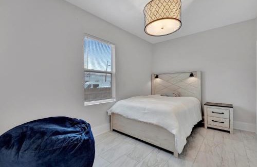 Tampa Heights Casa | Walking Distance to Downtown Free Parking