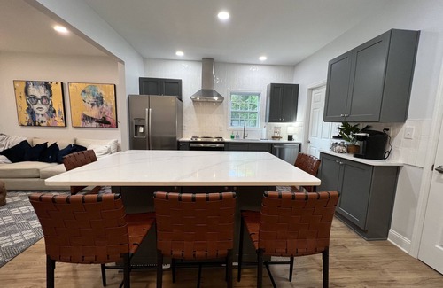 Atlanta Casa | Walking distance to MercedesBenz Stadium, GWCC, Downtown