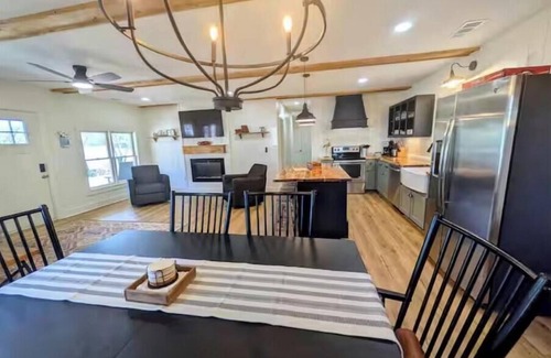 Dahlonega Casa | NEW Listing Walking Distance to town Miner's Rest