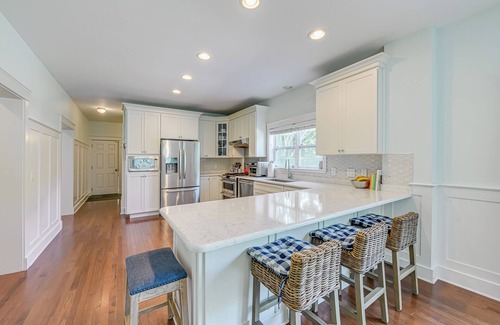 Bridgehampton Casa | Walking distance to Bridgehampton Town & short drive to ocean beaches.