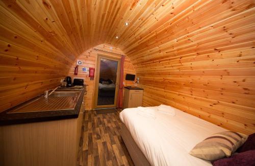East Huntspill Cabina | Wall Eden Farm - Luxury Log Cabins and Glamping