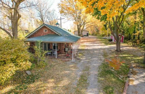 Huron Casa | Walleye Entire Complex