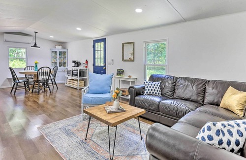 New Paltz Casa | Wallkill Riverfront Retreat: Canoe & Relax!