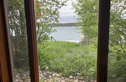 Boyne City Casa | Walloon Lake casa frente al lago 4 dormitorios cabaña privada en el hermoso brazo oeste