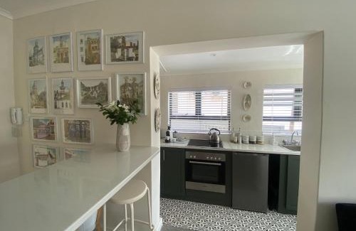 Cape Town City Centre Casa | Walmer Cottage - Cute & Pet friendly