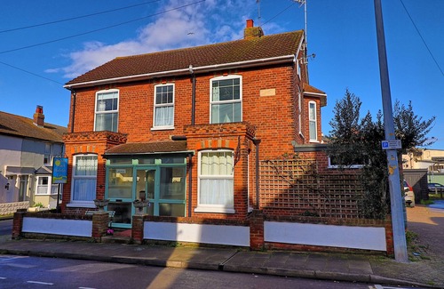 Walton on the Naze Cabaña | Walton Beach Holiday Lets