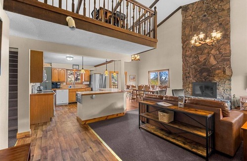 Manitou Springs Casa | Waltons Mountain Lodge
