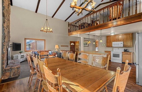 Manitou Springs Casa | Waltons Mountain Lodge