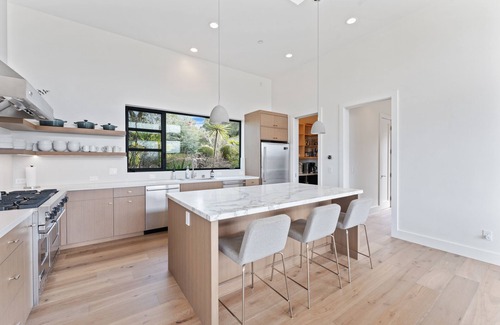 Forestville Casa | Wander Sonoma Vineyards w/ Pool, Workstations & Hot Tub – 4 Bedrooms, Sleeps 8