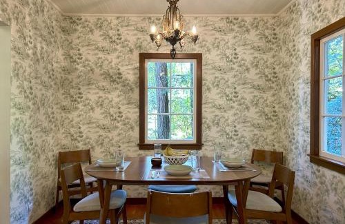 Guerneville Casa | Wanderwood