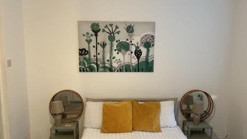 Thornton Casa | Wandsworth, South London Deluxe King Room 3