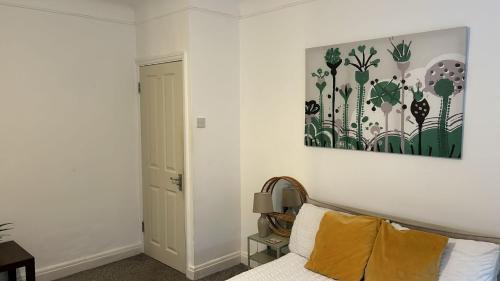 Thornton Casa | Wandsworth, South London Deluxe King Room 3