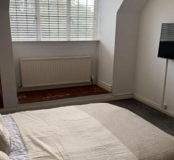 Thornton Casa | Wandsworth, South London Deluxe King Room 4