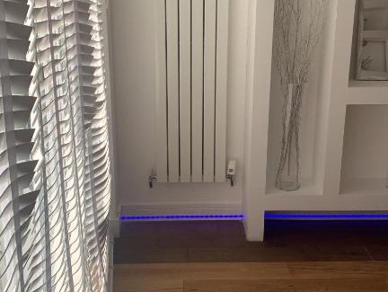 Thornton Casa | Wandsworth, South London Deluxe King Room 1