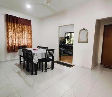 Tekek Casa | Wanna Homestay Endau