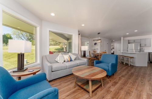 Wapato Point Condominio | Wapato Point Condo with Resort Amenities! 2bed/2bath, ground floor w/washer, unit 635