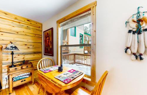 Grand Lake Casa | Wapiti Point - Guest House