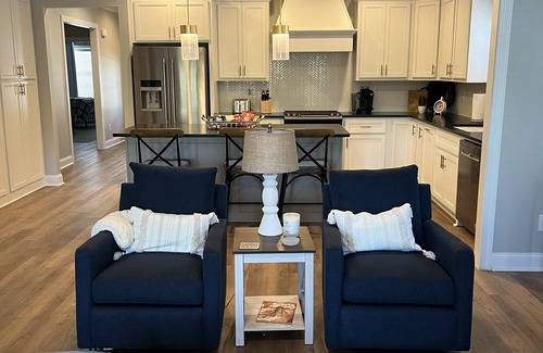 Auburn Casa | War Eagle Hideaway! 2.5 miles from Stadium, 2 mi from I85, 3 bd, 2bth, sleeps 8