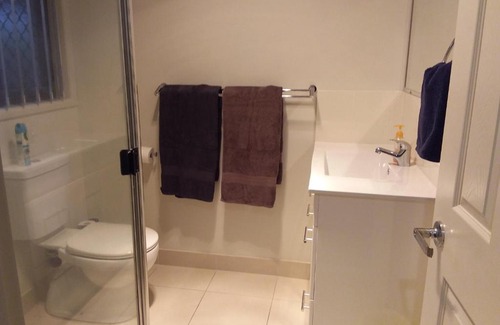 Tinana Apartamento | Waratah and Wattle Apartments