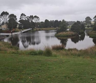 Waratah Apartamento | Waratah Waterfall Retreat Unit1 Free WiFi & Free Pay TV