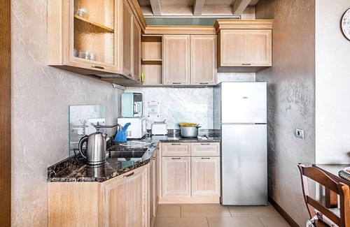 Rivoltella Apartamento | Warda C11 con piscina by Wonderful Italy