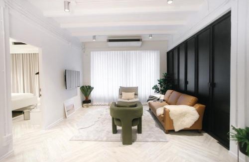 Ploenchit Apartamento | wari B 3BR 30 sec to Phloenchit BTS